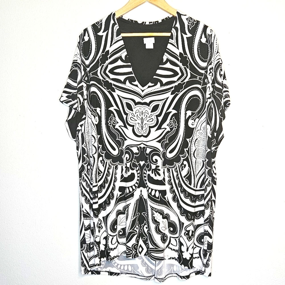 Chico's Black and White Patterned Women's Top Size 4 = XXL